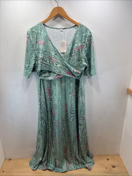 Boutique Dresses & Skirts - Cottagecore Green Abstract Floral Wrap Modest Maxi Dress Size 3/4 Sleeves XL